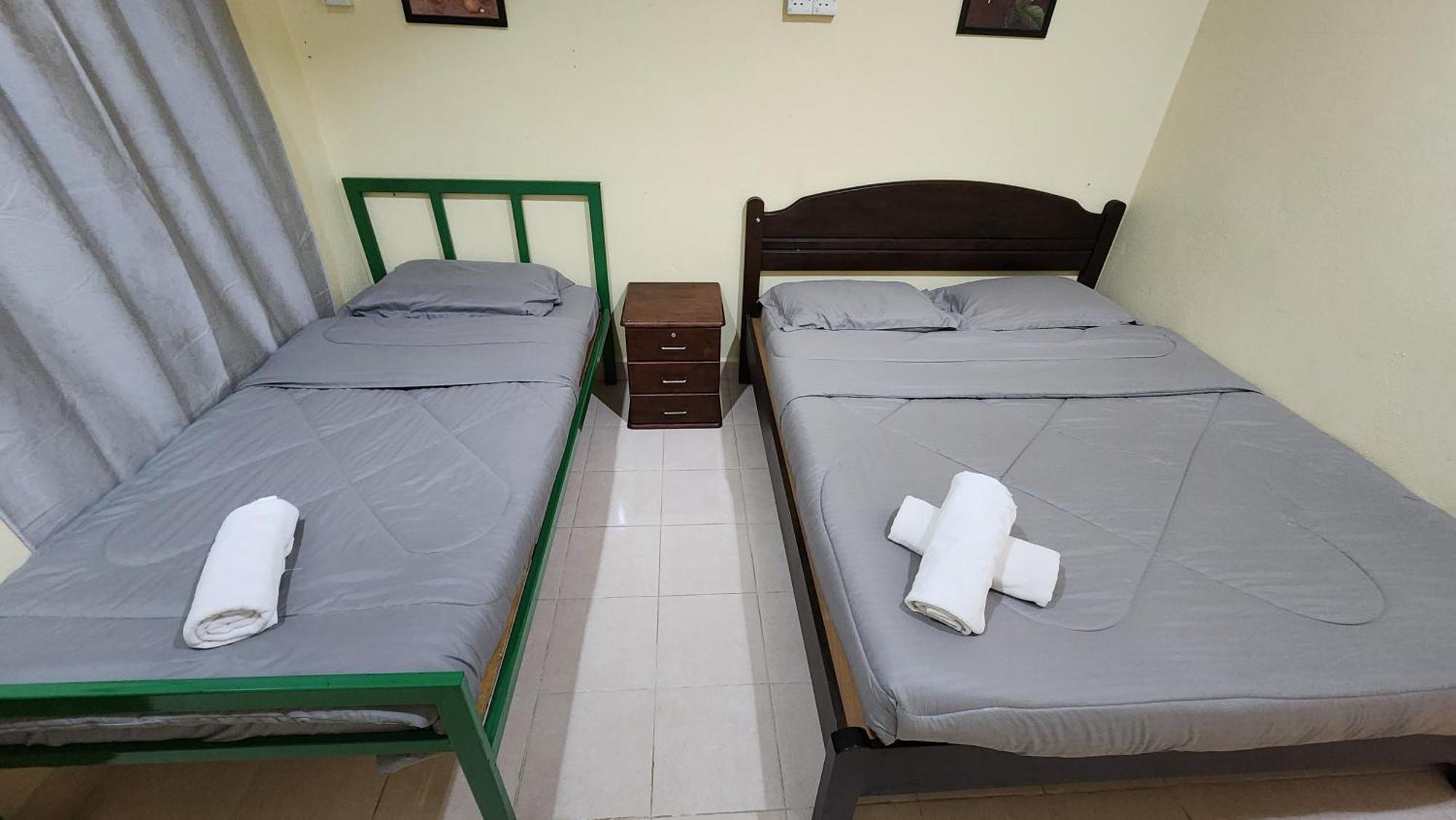 Lagenda Resthouse Cenang Beach Pantai Cenang  Eksteriør billede